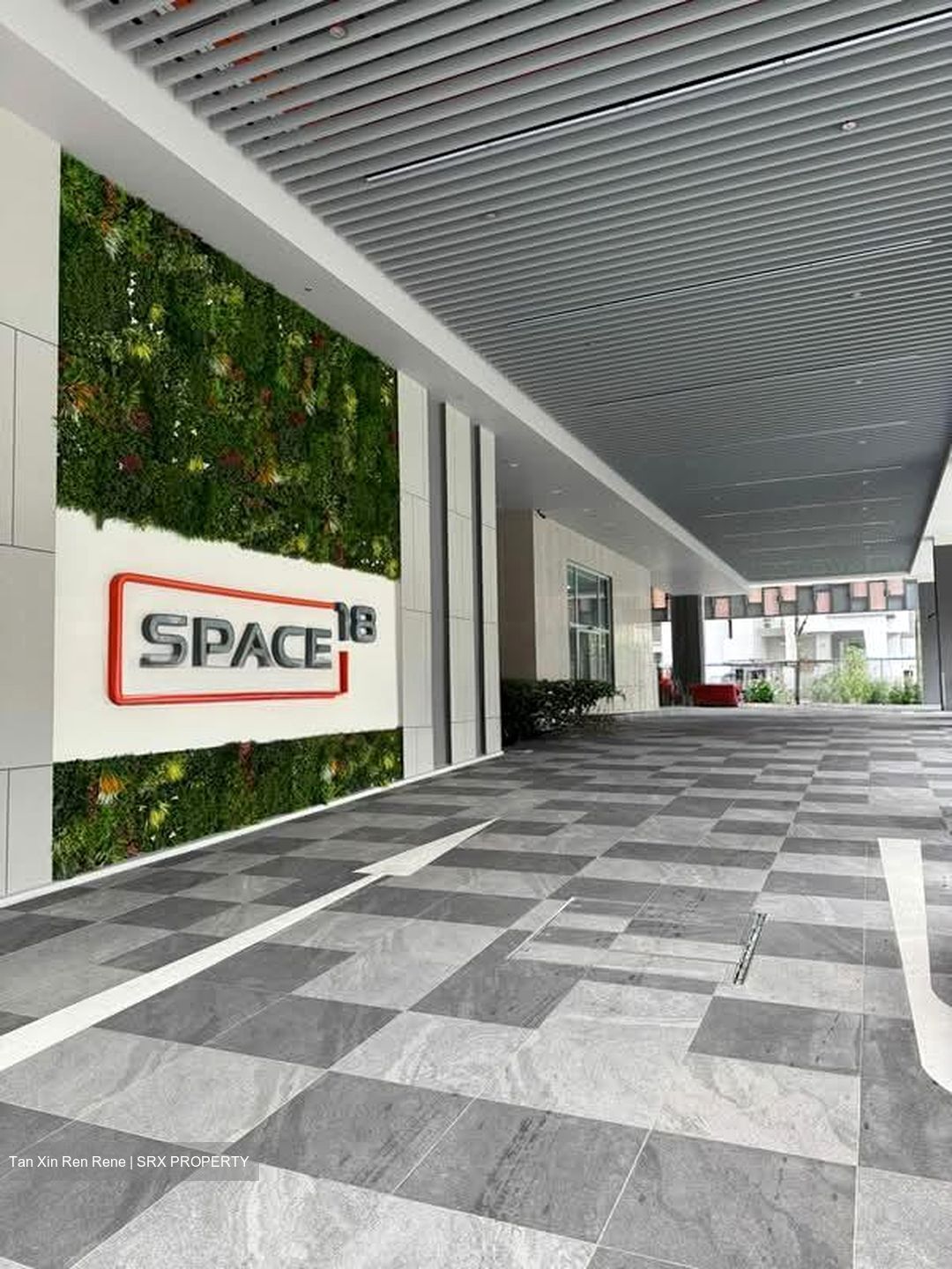 Space 18 (D12), Factory #575751981
